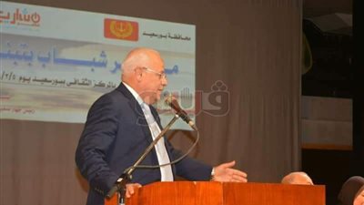 محافظ بورسعيد: تخصيص 6 آلاف متر لإقامة 80 مصنعا لشباب (صور)