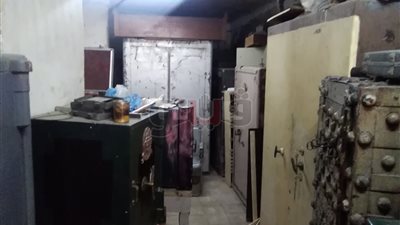 حكاية أقدم سوق لبيع «الخزن» في الإسكندرية (صور)