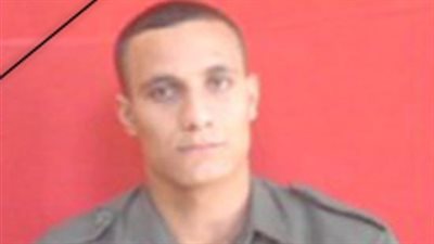 شقيق شهيد «سلمنت» في مذبحة رفح الأولى: حكومة «الإخوان» رفضت منح أخي لقب «شهيد».. سعدنا بعزل «مرسي».. محافظ الشرقية منعنا من استلام شقة.. وكل ما تلقيناه من الدول