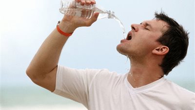 10 طرق تجنبك العطش في رمضان