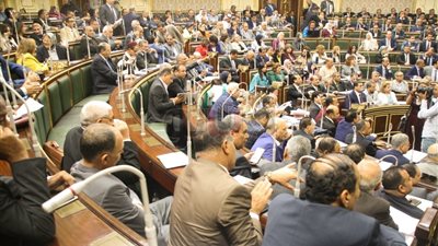 مجلس النواب يحيي السيسي بمناسبة احتفالات نصر أكتوبر