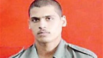 «الذكرى الثانية لمذبحة رفح الأولى».. والدة الشهيد محمد إبراهيم: «حق ابنى مش هيضيع».. الإخوان دبروا الحادث للإطاحة بـ«طنطاوي».. وتطالب السيسي بالقضاء على الإرهاب.. ووالده: