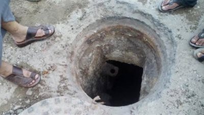 إحالة المسئولين عن سقوط طالب في بالوعة مجاري للنيابة بالقليوبية