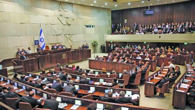 الكنيست يصادق على قانون خصم رواتب الأسرى والشهداء