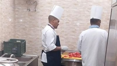 حملة مفاجئة من تموين الأقصر على مطبخ المستشفى العام