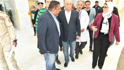 وزيرة الصحة تتابع تطبيق منظومة التأمين الصحي الشامل الجديد بالأقصر