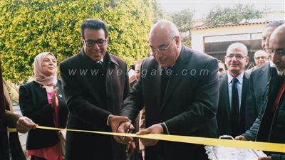 رئيس نقابة النسيج يفتتح أكاديمية أحمد فهيم للتنمية البشرية