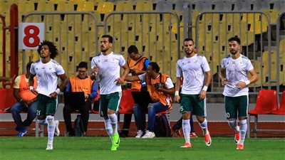 المصري يتقدم بهدفين أمام المقاصة بالشوط الأول