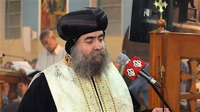 الأنبا يوأنس يترأس قداس عيد القيامة بكنيسة الملاك في أسيوط