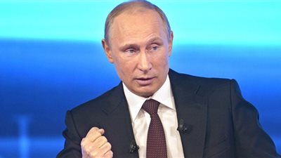 بوتين يدعو ترامب للنظر إلى نفسه في المرآة