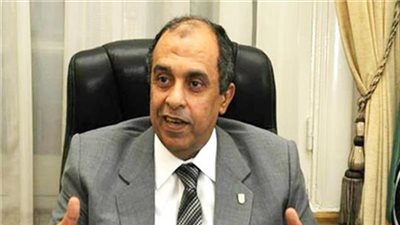 وزير الزراعة يغادر القاهرة متوجها إلى إيطاليا
