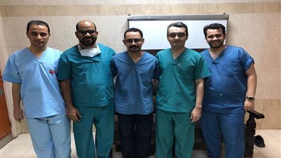 فريق طبي بجامعة أسيوط ينجح فى إنقاذ حياة مريض باستخدام تقنية مبتكرة | صور