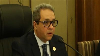 جدل برلماني حول مشروع قانون فصل الإخوان من الجهاز الإداري للدولة