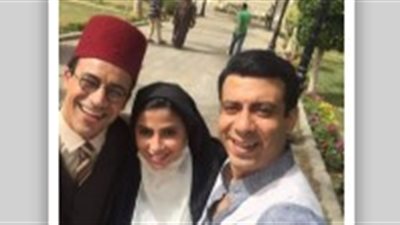 محمد فراج وروبي في كواليس «أهو ده اللي صار» (صور)