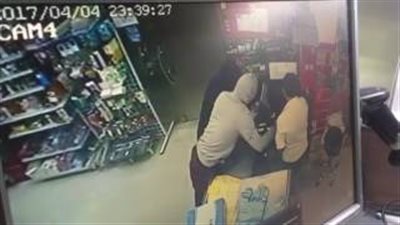 بالفيديو.. سطو مسلح على سوبر ماركت في السعودية