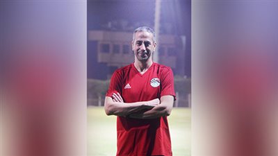 «أسامة عبد الكريم» صانع الحراس الموهوبين يحتفل بعيد ميلاده