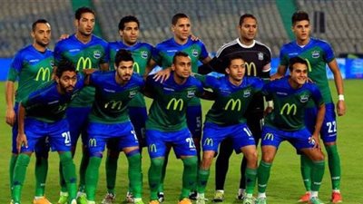 خصم 30 ألف جنيه لكل لاعب بالمقاصة بعد الهزيمة من المصري برباعية