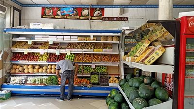 المجمعات الاستهلاكية.. سلاح الدولة لمواجهة ارتفاع الأسعار وجشع التجار.. استعدادات لتوفير السلع الغذائية واللحوم بأسعار مناسبة.. ضخ كميات كبيرة من السلع.. وأسعار تنافسية لا تهدف للربح