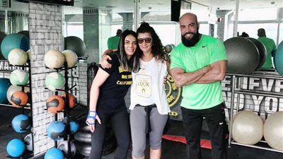 مدرب النجوم يجمع بين حورية فرغلي وغادة عادل (صور)