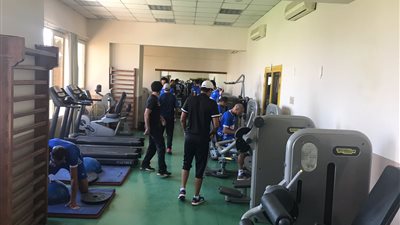 الجمانزيوم يجهز المقاولون للموسم الجديد (صور)