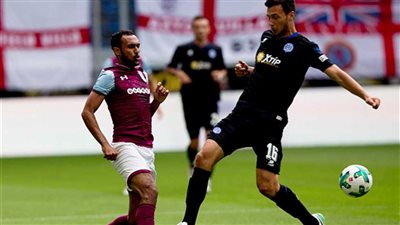 المحمدي وجون تيري يقودان دفاع أستون فيلا أمام بريستول سيتي