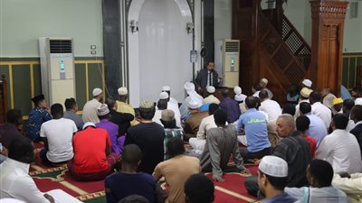 «البحوث الإسلامية» يعقد لقاء للطلاب الوافدين عن خطورة ومظاهر التطرف