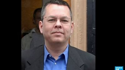 محامي القس الأمريكي يتقدم بالتماس إلى المحكمة الدستورية التركية