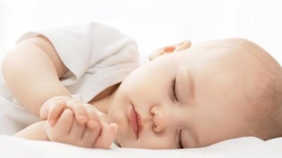 5 فوائد لنوم طفلك مبكرا