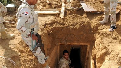 اكتشاف 4 خنادق معدة لاختباء الإرهابيين من الضربات الجوية في رفح