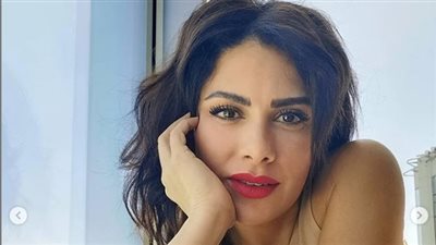 صبا مبارك تبهر متابعيها في أحدث ظهور لها بإطلالة أنيقة (صور)