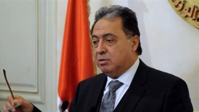 طلب إحاطة يتهم الحكومة بالإسراف بسبب تخصيص 3 مكاتب لوزير الصحة