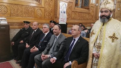 مساعد وزير الداخلية يتفقد التمركزات الأمنية بكنائس بورسعيد (فيديو)