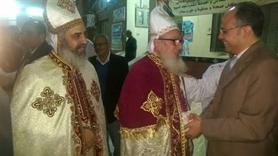 رئيس مدينة كفر الزيات يحضر قداس عيد القيامة المجيد (صور)