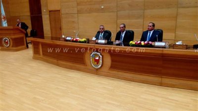 وزير الاتصالات يوافق على إنشاء مكتب بريد بجامعة سوهاج الجديدة| صور