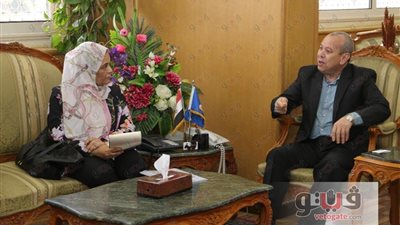 «طه» يلتقي وفد الهيئة العامة للاستثمار ويدعو سحر نصر لزيارة دمياط