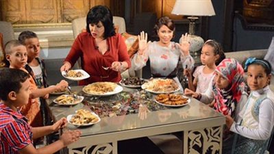 «حكايات الفنانين مع العفاريت».. رسومات شيطانية على ملابس بشرى ومحمد رجب.. شيرين عبد الوهاب تكشف كواليس رؤيتها لـ«شبح».. عمرو خورشيد الأبرز.. وطيف أحمد زكي يظهر بعد وفاته (فيديو وصو