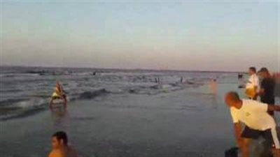 بالفيديو.. عجوز بورسعيد يحطم الرقم القياسي في «نط الحبل»