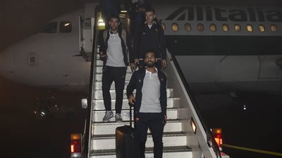 صلاح يصل لمدينة بيرجامو استعدادا لمواجهة أتلانتا غدا