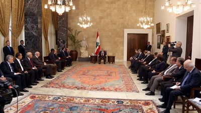 رئيس لبنان يلتقي رابطة المجالس الاقتصادية والاجتماعية بحضور سعفان