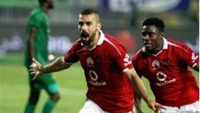 عبدالله السعيد وماليك إيفونا يقودان هجوم الأهلي أمام وادي دجلة