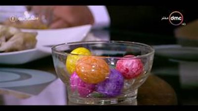 مخاطر الألوان الصناعية في تلوين البيض (فيديو)