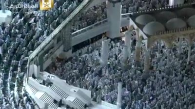 بث مباشر.. صلاة التراويح من الحرم المكي