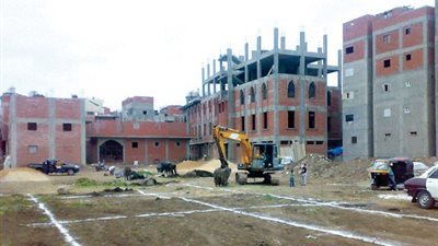 إزالة 9 حالات تعدٍ على الأرض الزراعية بـ