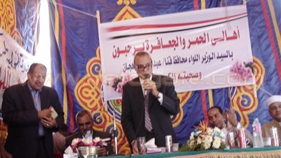 محافظ قنا يفتتح وحدة الشئون الاجتماعية بقرية الحمر والجعافرة