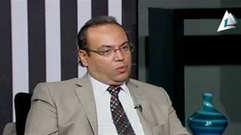  الدكتور ياسر سهيل،