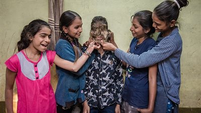 المستذئب الحقيقي يتمنى أن يصبح شرطيا (فيديو وصور)