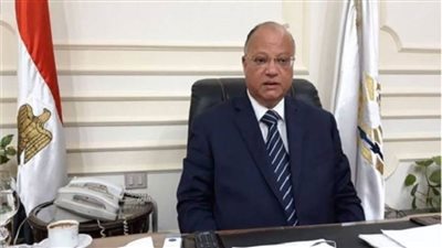 تكثيف أعمال النظافة ورفع الإشغالات بمحيط الكنائس استعدادا لعيد الميلاد بالقاهرة