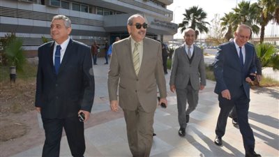 محمد منار يتفقد مركز العمليات الجوية بـ