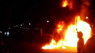 إخوان الشرقية يقطعون الطريق العام 