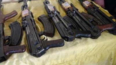 ضبط 7 عاطلين وبحوزتهم أسلحة نارية ومخدرات بالشرقية